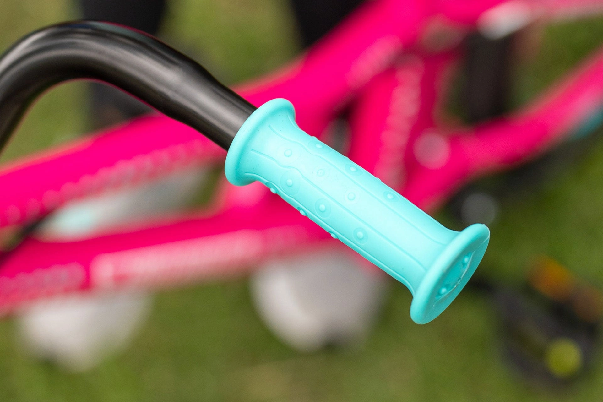 Colored Grips