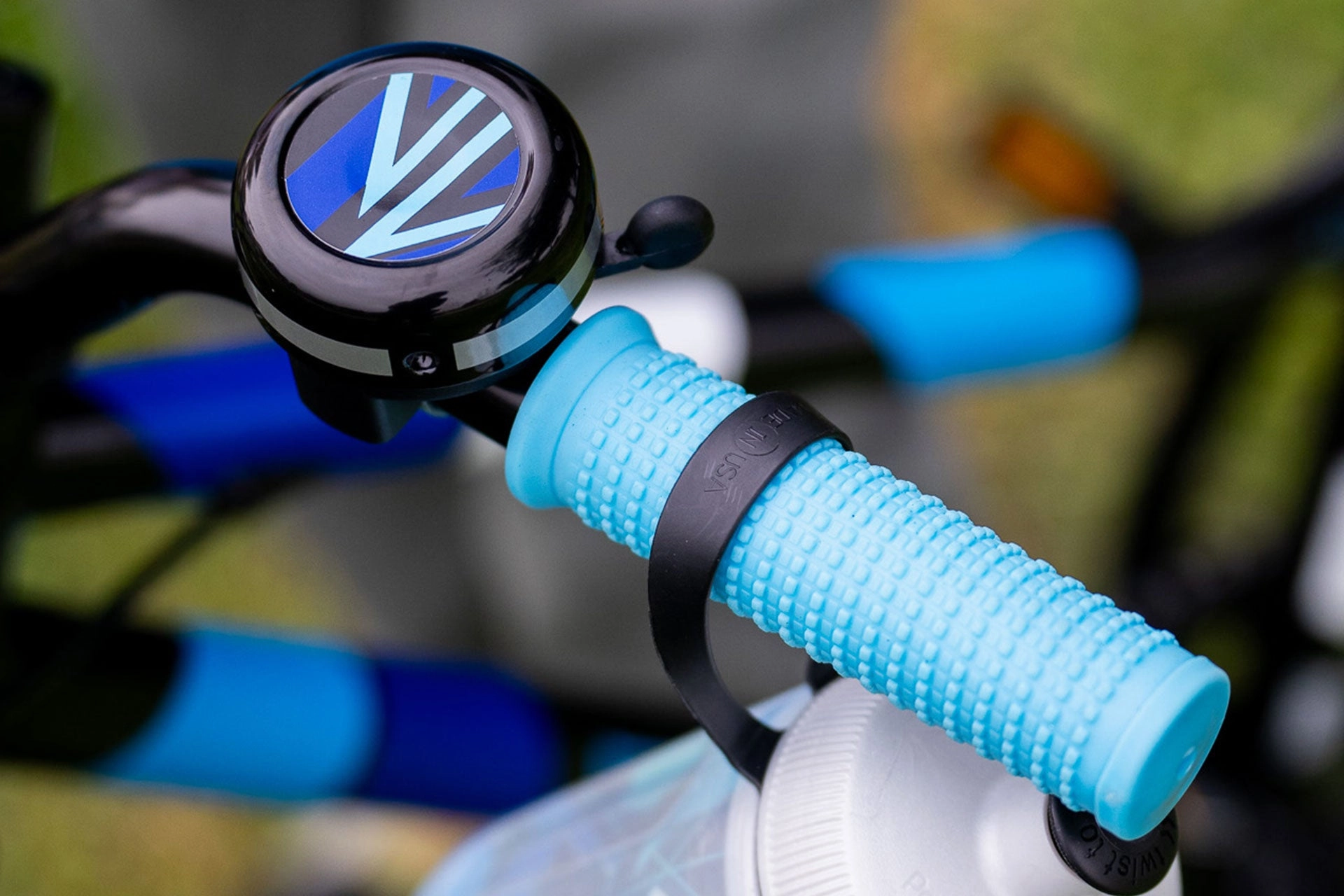 Colored Grips