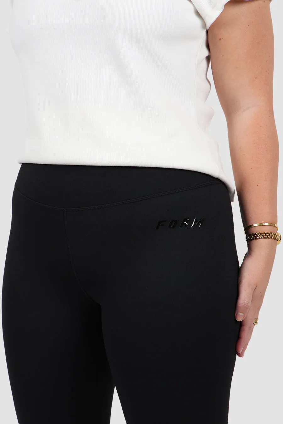 FORM BASE TIGHT 7/8 BLACKOUT