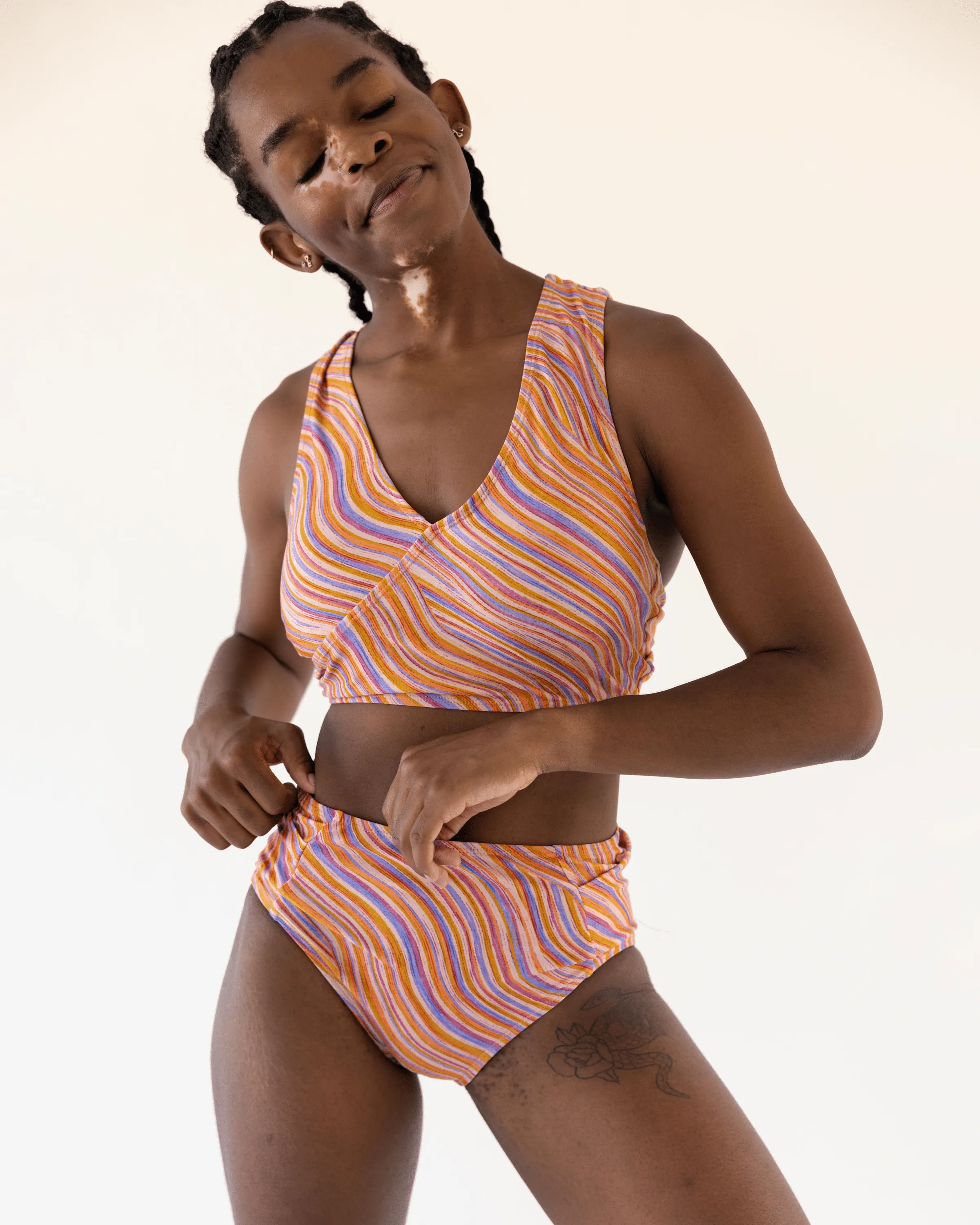Make Waves Yoga Pocket Bottom